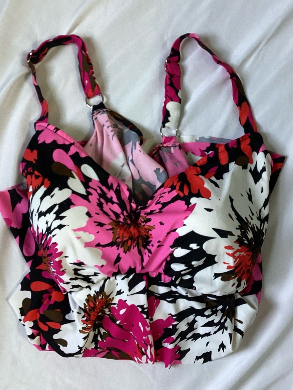 Swim Solutions Separates Ladies Tiered Multicolored Tankini SwimTop Size 22W
